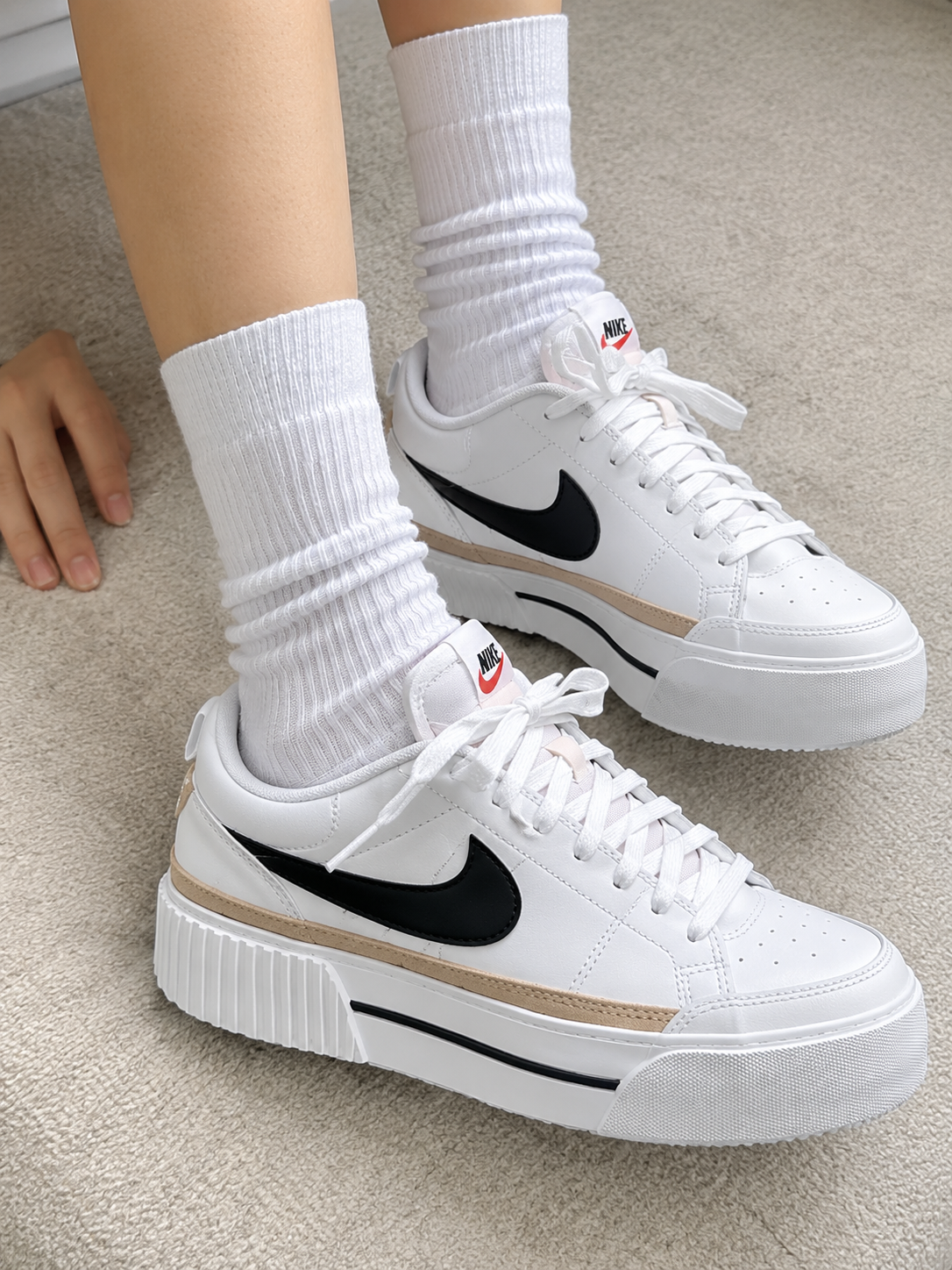 Women's sneakers